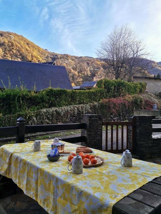 Maison 13 Pers A 10Mn De Luchon Cazaux-Layrisse Buitenkant foto